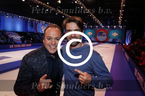 Aalsmeer 20 december 2017
Opnames de curling quiz met Frans Bauer Mark Tuitert Ellen Hoog Brace Sjoerd v Ramshorst Evert ten Napel Levi v Kempen Frank Lammers Sanne en Lieke Wevers. De opnames vinden plaats in de studio in Aalsmeer.