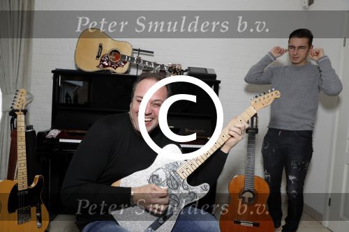 Fijnaart 27 december 2017 
Frans Mariska Christiaan Frans Jan en Lucas Bauer thuis.