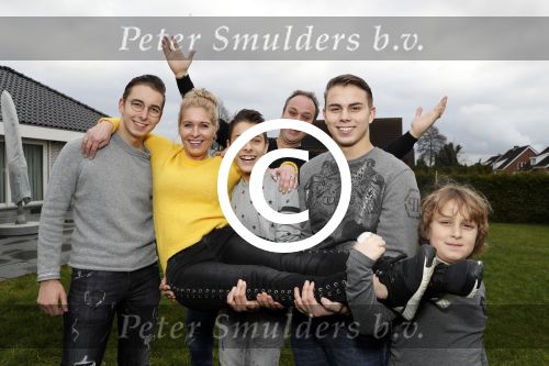 Fijnaart 27 december 2017 
Frans Mariska Christiaan Frans Jan en Lucas Bauer thuis.