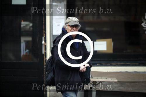 Amsterdam 19 december 2017 
Frans Weisz op straat in het centrum van Amsterdam