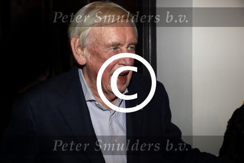 Amsterdam 21 december 2017
Premiere kerstcircus in Carre. Frits Goldschmeding met vrouw en Henk v d Meijden