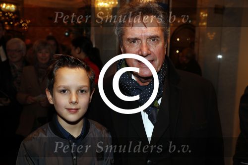 Amsterdam 21 december 2017
Premiere kerstcircus in Carre. Henny Vrienten met zoon