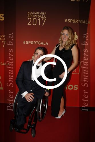 Amsterdam 19 december 2017 
Sportgala in de Rai. Sportman en sportvrouw van het jaar verkiezing. Jetse Plat met partner