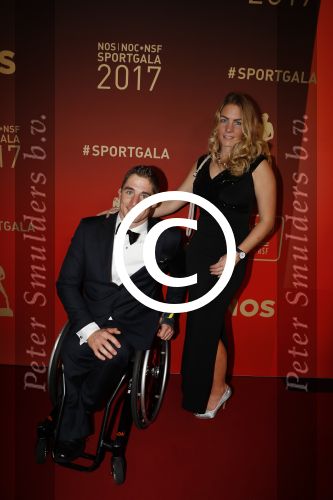 Amsterdam 19 december 2017 
Sportgala in de Rai. Sportman en sportvrouw van het jaar verkiezing. Jetse Plat met partner
