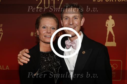 Amsterdam 19 december 2017 
Sportgala in de Rai. Sportman en sportvrouw van het jaar verkiezing.Jochem Uytdehaage en partner Danielle Mouissie