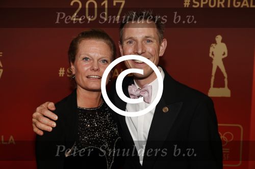 Amsterdam 19 december 2017 
Sportgala in de Rai. Sportman en sportvrouw van het jaar verkiezing.Jochem Uytdehaage en partner Danielle Mouissie