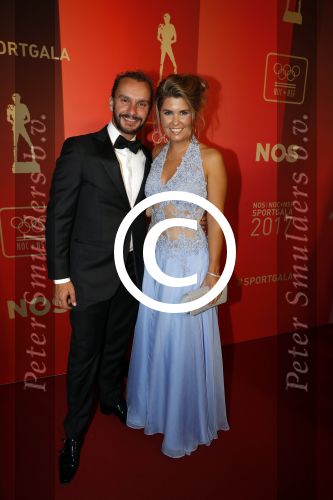 Amsterdam 19 december 2017 
Sportgala in de Rai. Sportman en sportvrouw van het jaar verkiezing. Joost Luiten met vriendin