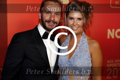Amsterdam 19 december 2017 
Sportgala in de Rai. Sportman en sportvrouw van het jaar verkiezing. Joost Luiten met vriendin
