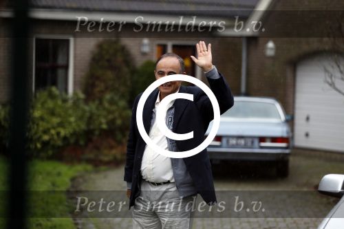 Alkmaar 7 december 2017
Julio Poch komt aan bij zijn huis nadat hij terug gekomen is uit Argentinie