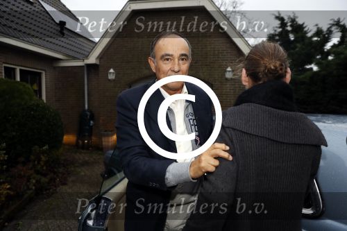 Alkmaar 7 december 2017
Julio Poch komt aan bij zijn huis nadat hij terug gekomen is uit Argentinie