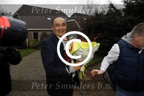 Alkmaar 7 december 2017
Julio Poch komt aan bij zijn huis nadat hij terug gekomen is uit Argentinie
