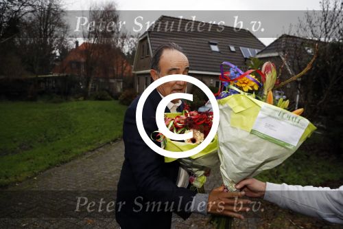 Alkmaar 7 december 2017
Julio Poch komt aan bij zijn huis nadat hij terug gekomen is uit Argentinie