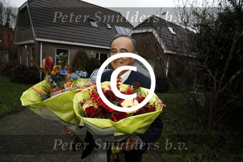 Alkmaar 7 december 2017
Julio Poch komt aan bij zijn huis nadat hij terug gekomen is uit Argentinie