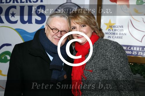 Amsterdam 21 december 2017
Premiere kerstcircus in Carre. Louis Bovee met vriendin