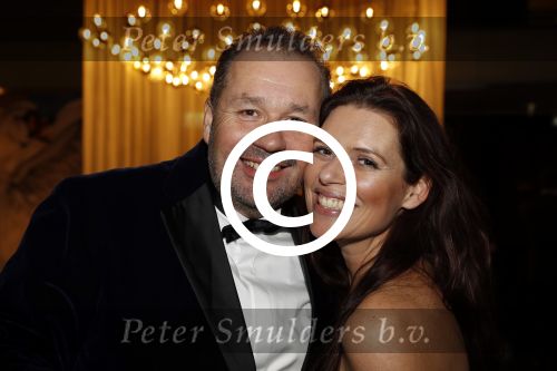 Amsterdam 7 december 2017
Openingsavond luxury fair in de rai.
Marc Brouwers met nieuwe vriendin en vrienden