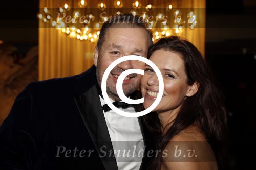 Amsterdam 7 december 2017
Openingsavond luxury fair in de rai.
Marc Brouwers met nieuwe vriendin en vrienden