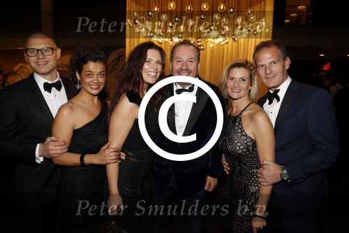 Amsterdam 7 december 2017
Openingsavond luxury fair in de rai.
Marc Brouwers met nieuwe vriendin en vrienden