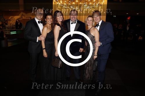 Amsterdam 7 december 2017
Openingsavond luxury fair in de rai.
Marc Brouwers met nieuwe vriendin en vrienden