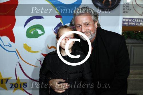 Amsterdam 21 december 2017
Premiere kerstcircus in Carre. Mark Teurlings met dochter Cleonice