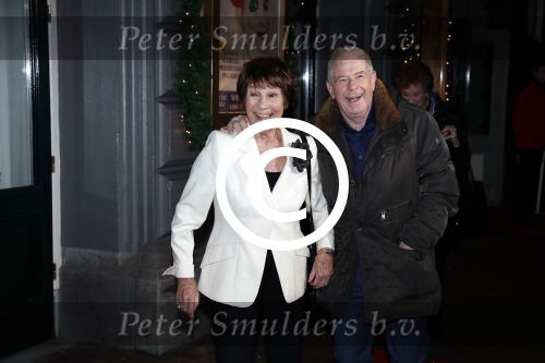 Amsterdam 21 december 2017
Premiere kerstcircus in Carre. Mies Bouwman met Frits Barend