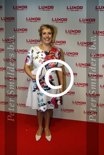 Rotterdam 22 december 2017
100 jaar het oude Luxor in Rotterdam. Mylene d\'Anjou met ..
Mylene d Anjou