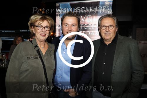 Amsterdam 14 december 2017
DVD presentatie Wesly Bronkhorst bij Players in Amsterdam. Wesly met zijn ouders