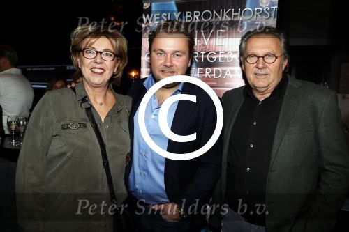 Amsterdam 14 december 2017
DVD presentatie Wesly Bronkhorst bij Players in Amsterdam. Wesly met zijn ouders