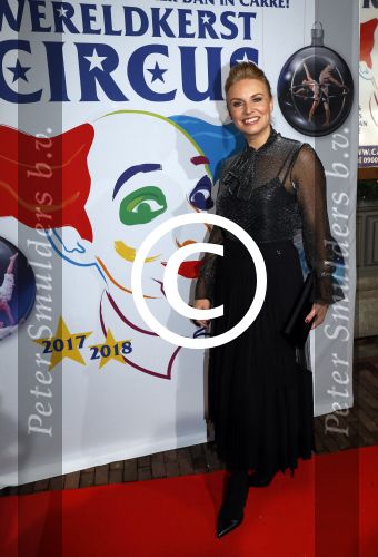 Amsterdam 21 december 2017
Premiere kerstcircus in Carre. Pernille la Lau met kinderen
