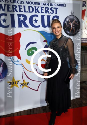 Amsterdam 21 december 2017
Premiere kerstcircus in Carre. Pernille la Lau met kinderen