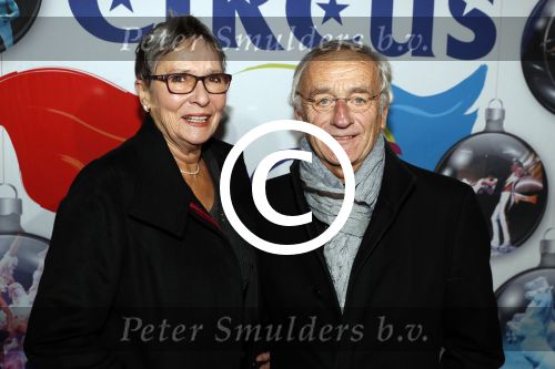 Amsterdam 21 december 2017
Premiere kerstcircus in Carre. Peter de Jong met vrouw