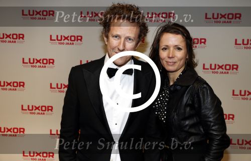 Rotterdam 22 december 2017
100 jaar het oude Luxor in Rotterdam. Pim Muda met vrouw/vriendin