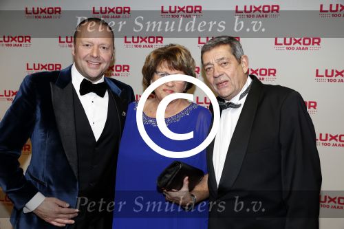 Rotterdam 22 december 2017
100 jaar het oude Luxor in Rotterdam. Richard Groenendijk met ouders