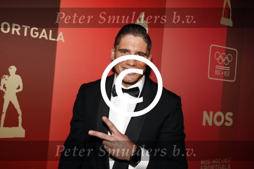 Amsterdam 19 december 2017 
Sportgala in de Rai. Sportman en sportvrouw van het jaar verkiezing. Rico Verhoeven met trainer