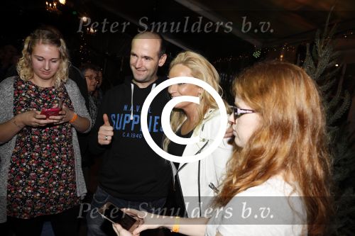 Oss 17decmber 2017
Opnames toppers van Oranje met ivo Franklin. Samantha Steenwijk