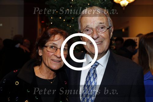 Amsterdam 21 december 2017
Premiere kerstcircus in Carre. Theo Heuft met vrouw