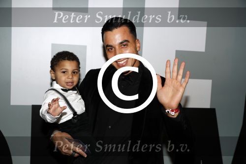 Amsterdam 24 december 2017
RTL kerst show in het ziggo dome. Timor Steffens met zus moeder en neefje