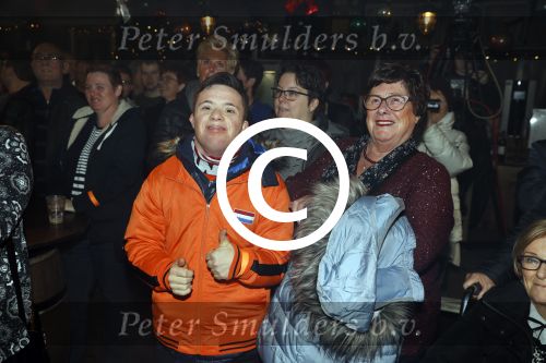 Oss 17decmber 2017
Opnames toppers van Oranje met ivo Franklin.