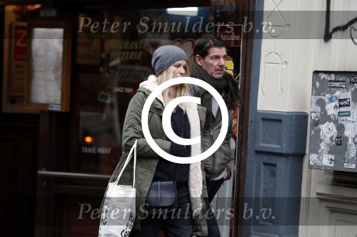 Amsterdam 19 december 2017
Twan Huydts en zijn vrouw op de Utrechtsestraat