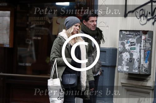 Amsterdam 19 december 2017
Twan Huydts en zijn vrouw op de Utrechtsestraat