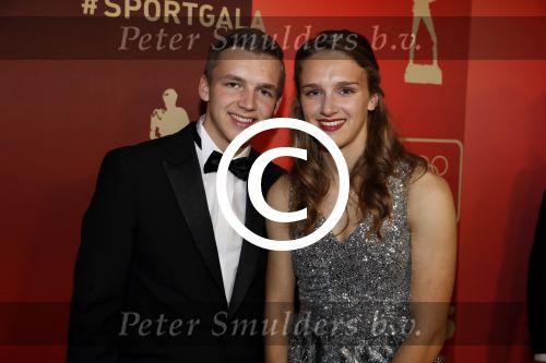Amsterdam 19 december 2017 
Sportgala in de Rai. Sportman en sportvrouw van het jaar verkiezing. Vivianne Miedema met broer