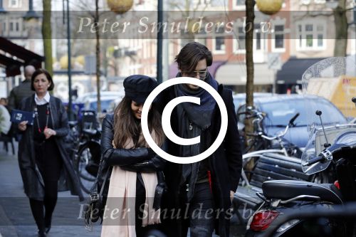 Amsterdam 22 december 2017 
Waylon en zijn nieuwe Bibi Breijman doen boodschappen.