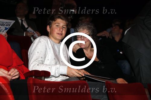 Amsterdam 21 december 2017
Premiere kerstcircus in Carre. Willeke v Ammelrooy met kleinzoon