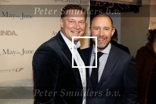 Amsterdam 16 december 2019
Premiere April may June in het deLamar theater met oa in de hoofdrollen Linda de Mol Elise Schaap en Tjitske Reidinga. Albert Verlinde kwam met goede kennis Ramon Mesman
