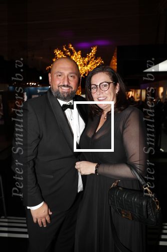 Amsterdam 12 december 2019
Luxury fair LXRY in de rai. Ali Dursan met zijn vrouw