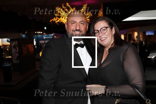 Amsterdam 12 december 2019
Luxury fair LXRY in de rai. Ali Dursan met zijn vrouw