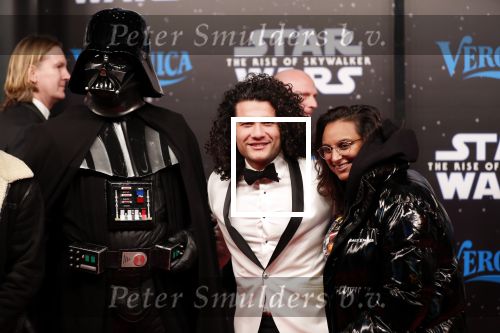 Amsterdam 17 december 2019
Premiere Starwars in het Amsterdam theater. Andre Dongelmans en Alkan Goklu