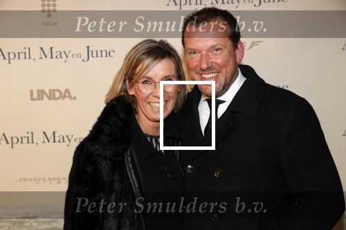 Amsterdam 16 december 2019
Premiere April may June in het deLamar theater met oa in de hoofdrollen Linda de Mol Elise Schaap en Tjitske Reidinga. Allard Ruyl met â€¦