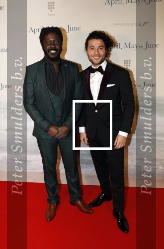 Amsterdam 16 december 2019
Premiere April may June in het deLamar theater met oa in de hoofdrollen Linda de Mol Elise Schaap en Tjitske Reidinga. Andre Dongelmans en Alkan Coklu