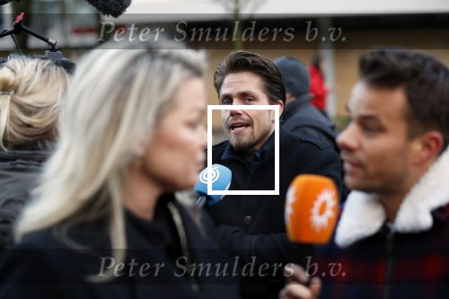 Amsterdam 12 december 2019
Bridget Maasland heeft rechtszaak aangespannen tegen weekblad Prive/ de telegraaf ivm een artikel daarin. Peter R de Vries en zijn zoon Royce zijn aanwezig aangezien Royce de advocaat van Bridget is.