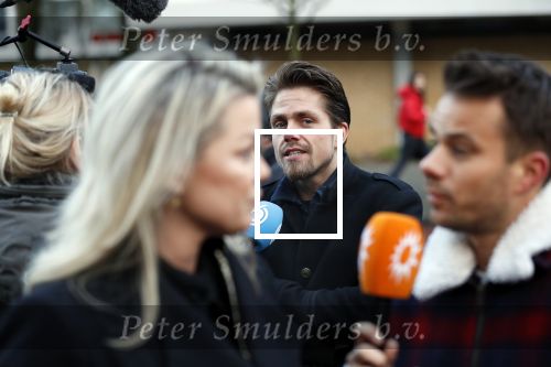 Amsterdam 12 december 2019
Bridget Maasland heeft rechtszaak aangespannen tegen weekblad Prive/ de telegraaf ivm een artikel daarin. Peter R de Vries en zijn zoon Royce zijn aanwezig aangezien Royce de advocaat van Bridget is.